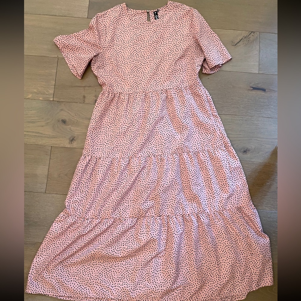 Dress - Picture 3 of 3
